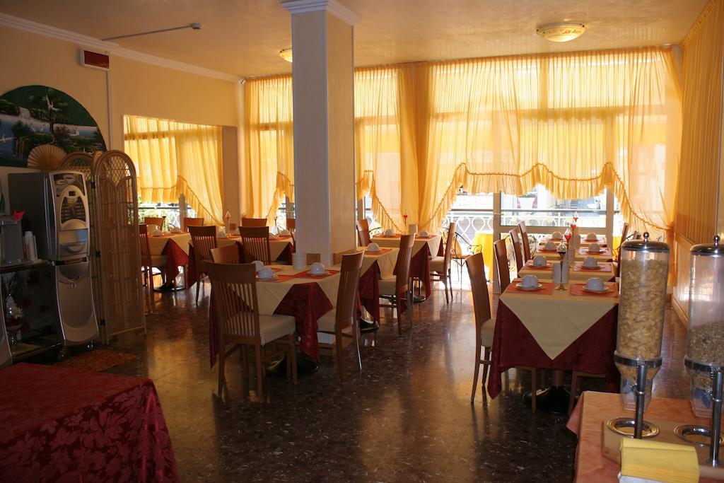 Hotel Paron Bibione Dış mekan fotoğraf